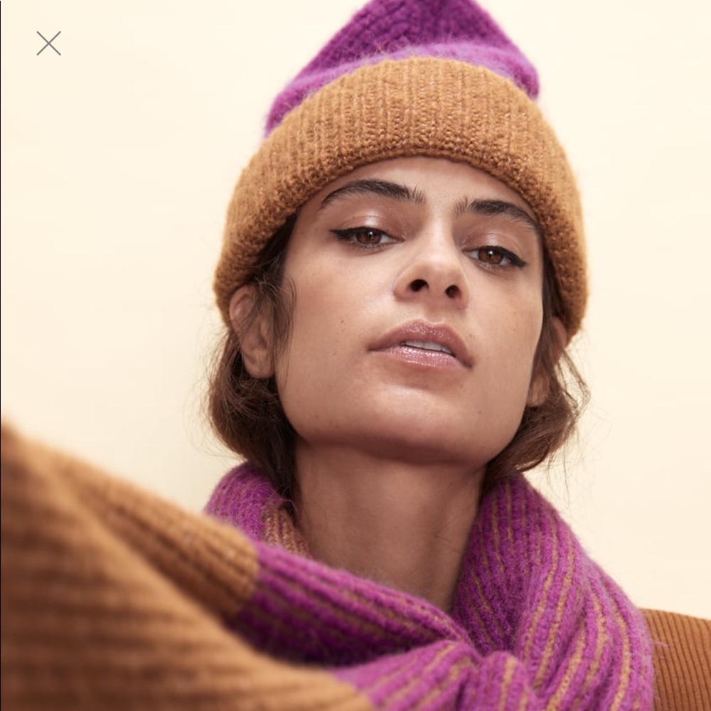 Zara Knit Hat WOOL BLEND RIBBED BEANIE